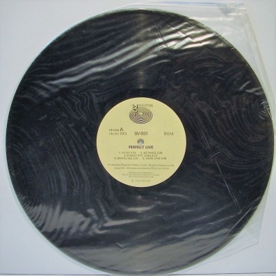 Live Winyl Lp Album ℗ © 1982 Polska Perfect 3