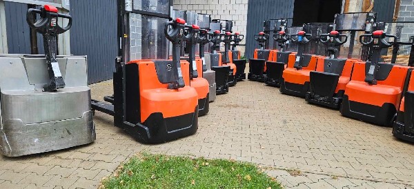 Wózki Paletowe Elektryczne Od Stakerpol